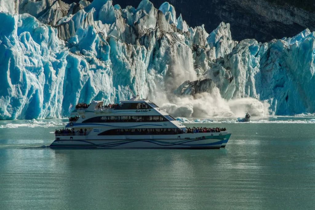 Navegación Todo Glaciares por el Lago Argentino (foto 2)
