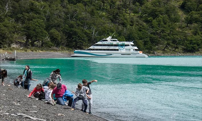 Navegación Glaciares Gourmet (foto 9)